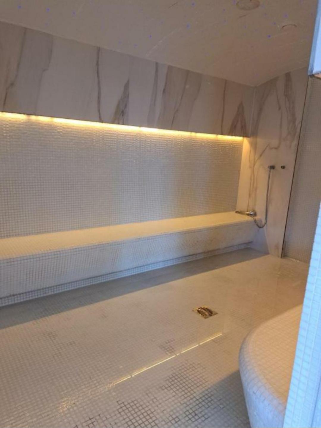 Luxury Suite Alezzi Beach Apartment Piscina Incalzita Sauna Jacuzzi Parking Navodari Exterior photo