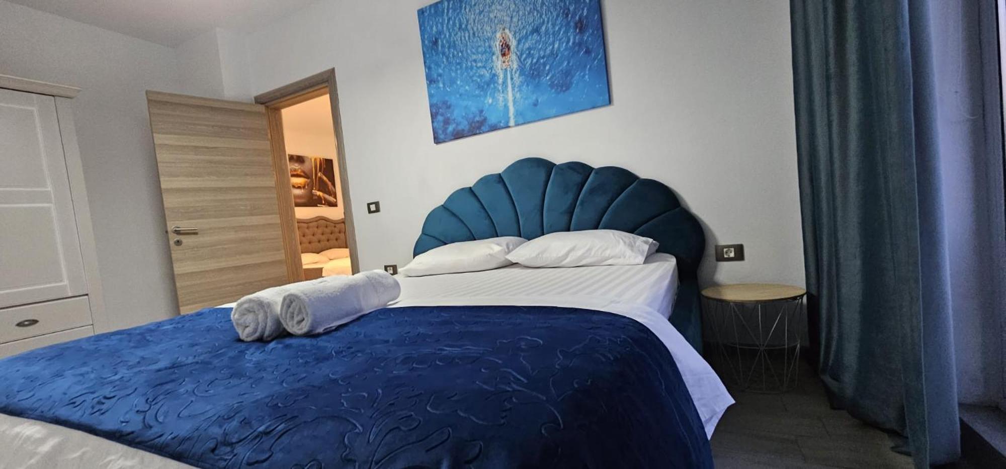 Luxury Suite Alezzi Beach Apartment Piscina Incalzita Sauna Jacuzzi Parking Navodari Exterior photo