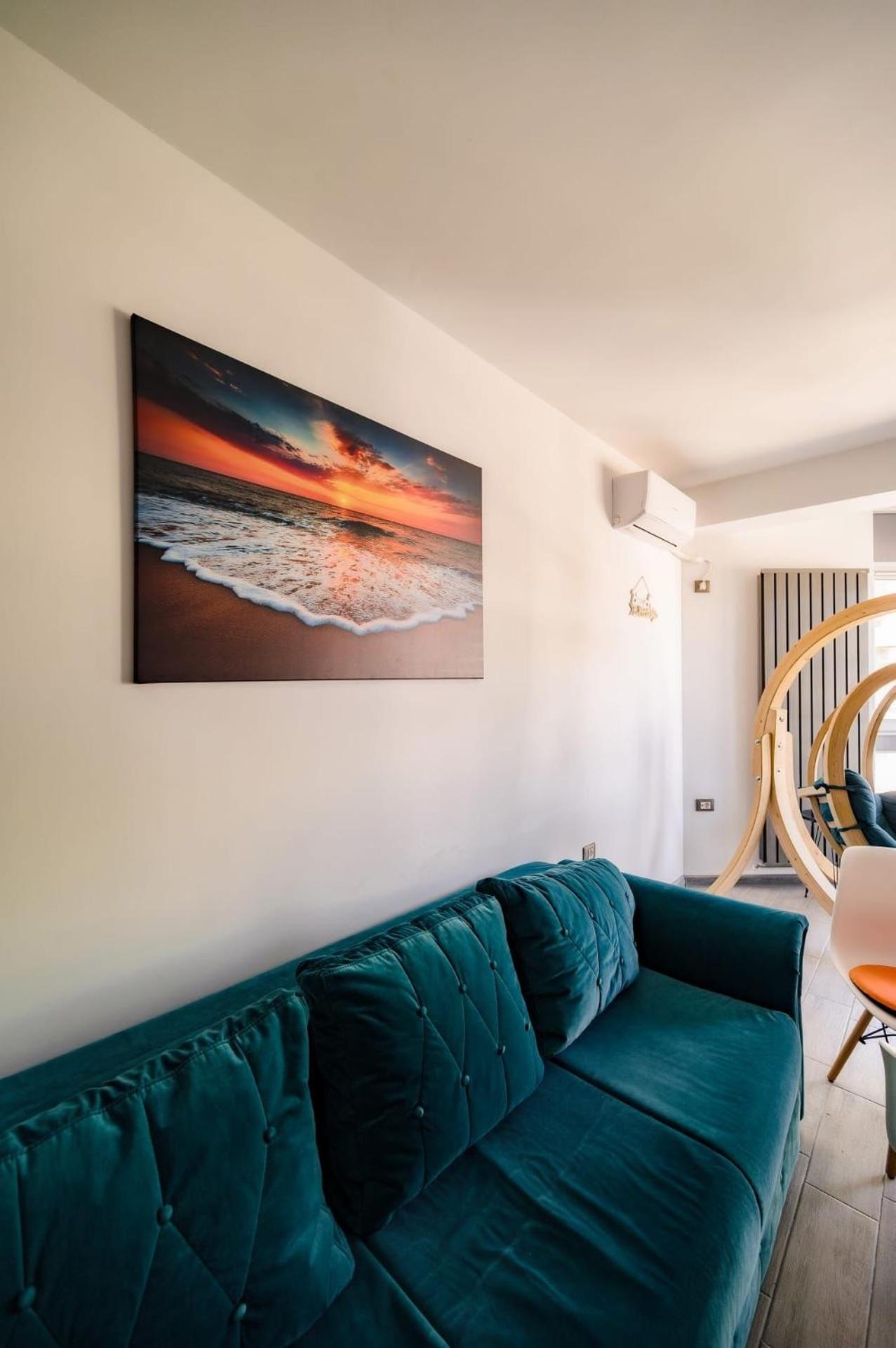 Luxury Suite Alezzi Beach Apartment Piscina Incalzita Sauna Jacuzzi Parking Navodari Exterior photo